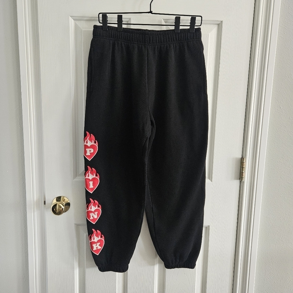 NWOT Victoria's Secret PINK Limited Edition Valentines Day Campus Sweatpants